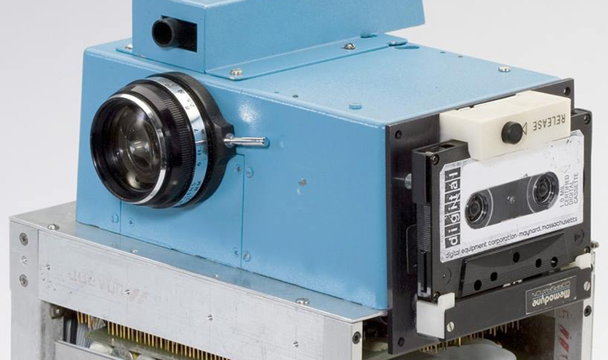 Kodak inventò la fotocamera digitale già nel 1973, ma decise di non&nbsp;produrla